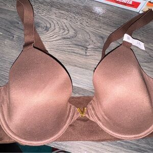 NWT Victoria’s Secret Bra SOLD